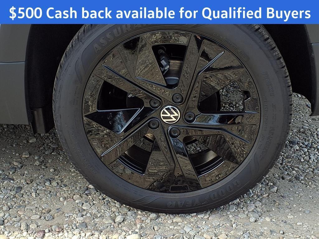 new 2026 Volkswagen Taos car, priced at $32,705