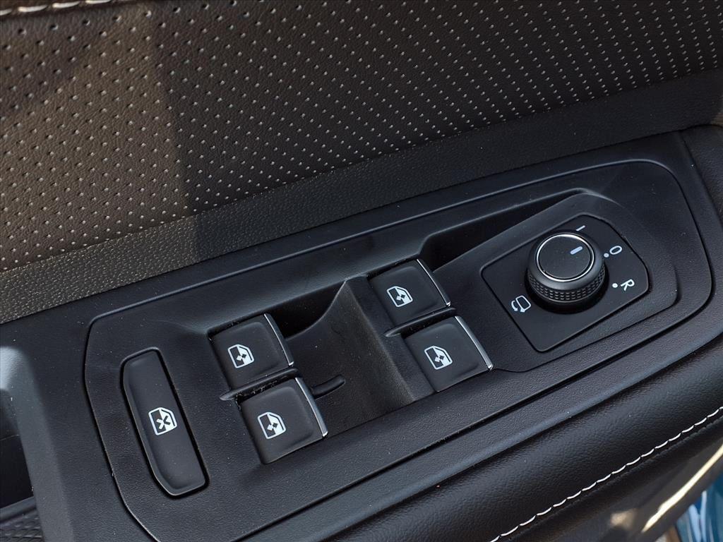 new 2026 Volkswagen Atlas car, priced at $54,399