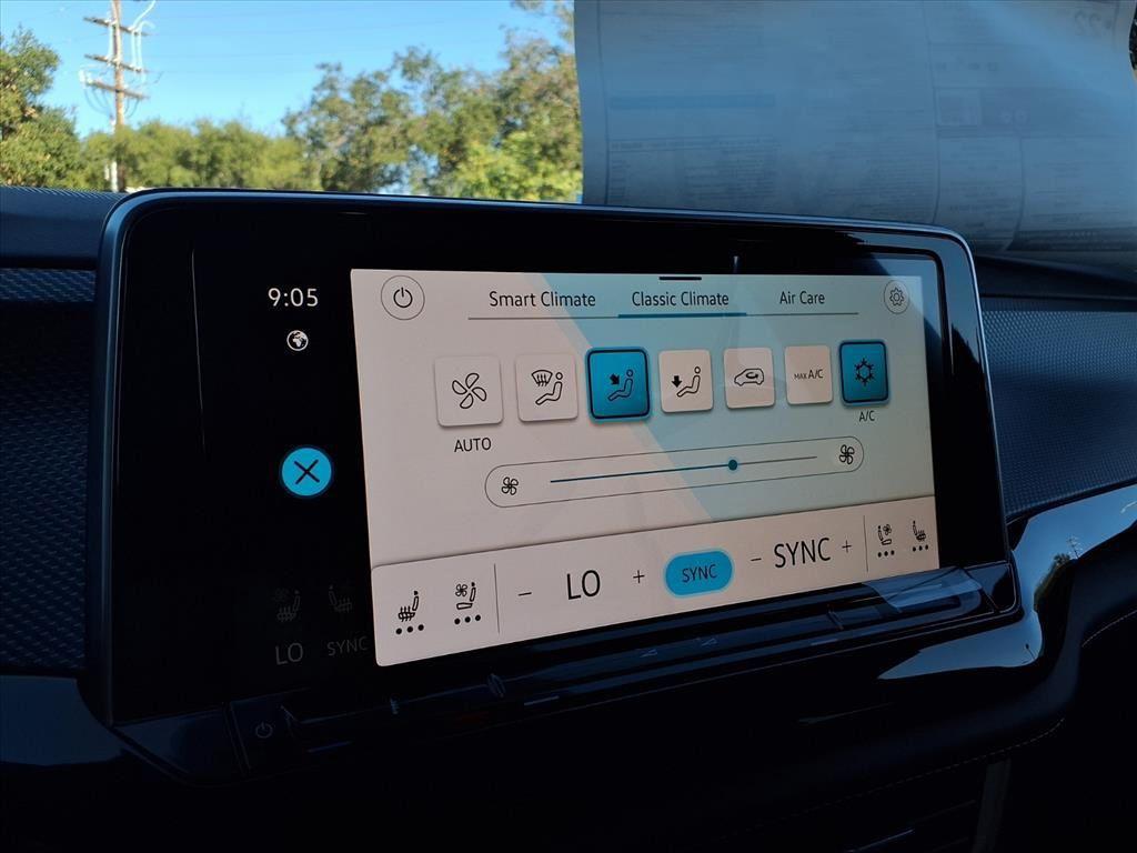 new 2026 Volkswagen Atlas Cross Sport car, priced at $54,313