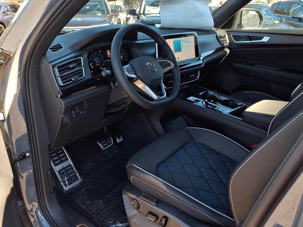 new 2026 Volkswagen Atlas Cross Sport car, priced at $54,313