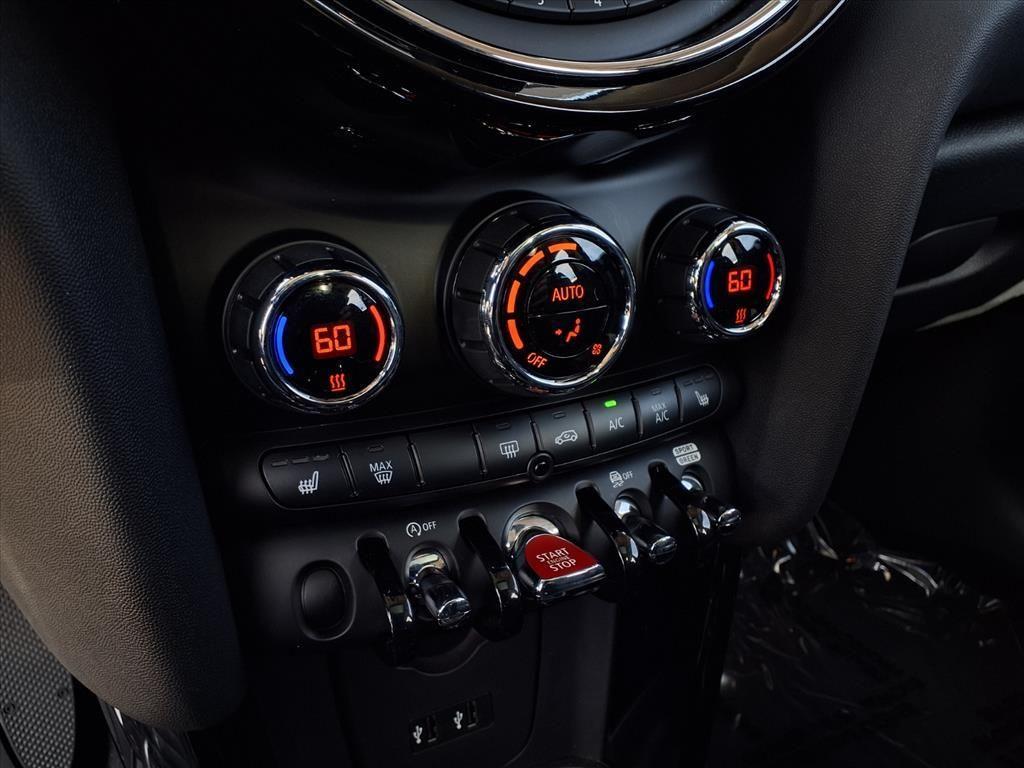 used 2020 MINI Hardtop car, priced at $18,500