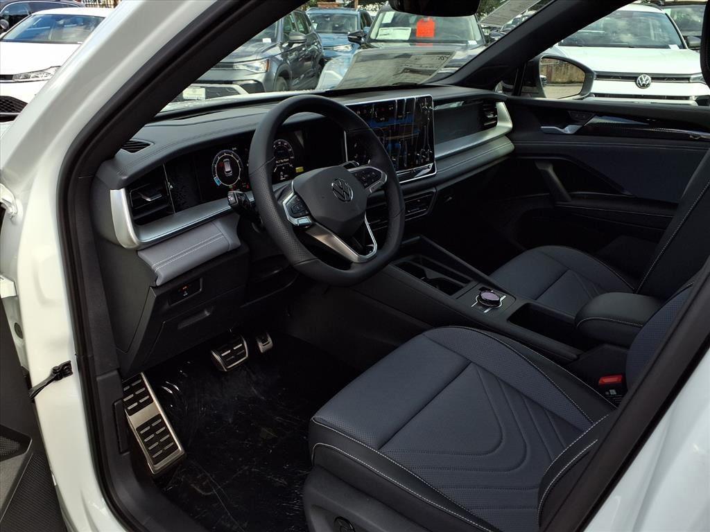 new 2026 Volkswagen Tiguan car, priced at $39,062