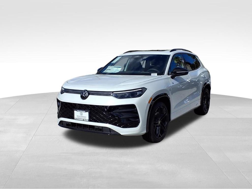 new 2026 Volkswagen Tiguan car, priced at $39,062