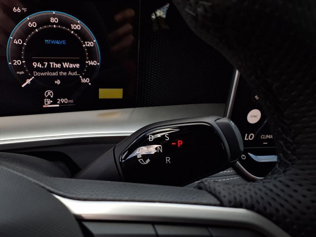 new 2026 Volkswagen Tiguan car, priced at $39,062