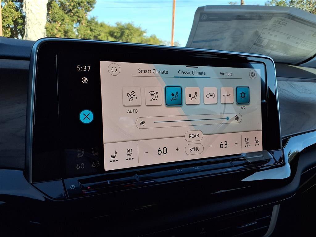 new 2026 Volkswagen Atlas car, priced at $45,878