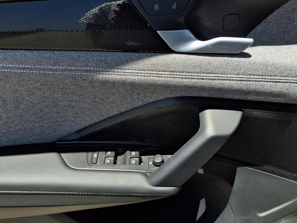 used 2026 Volkswagen Tiguan car, priced at $32,076