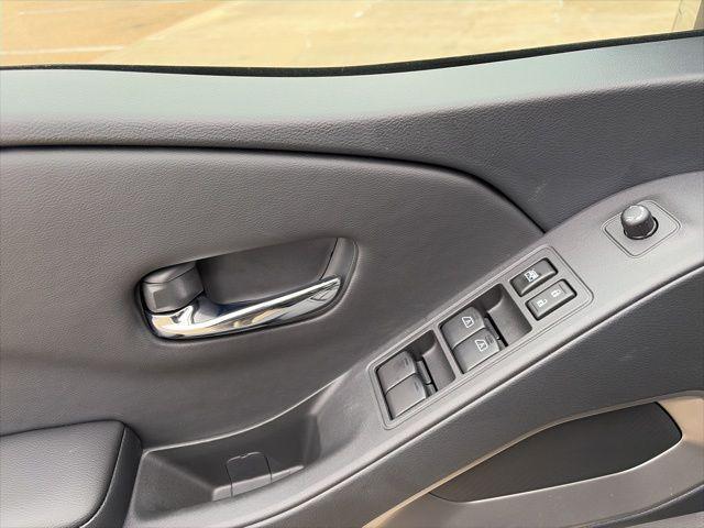 new 2026 Nissan Frontier car, priced at $39,738