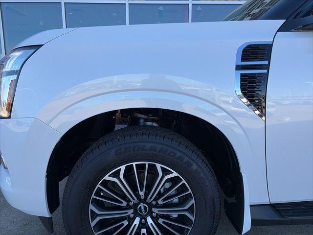 new 2026 Nissan Armada car, priced at $66,306