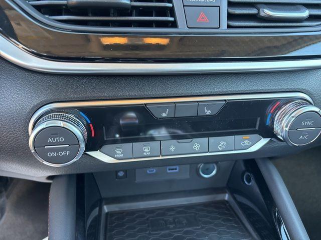 new 2025 Nissan Altima car, priced at $31,402