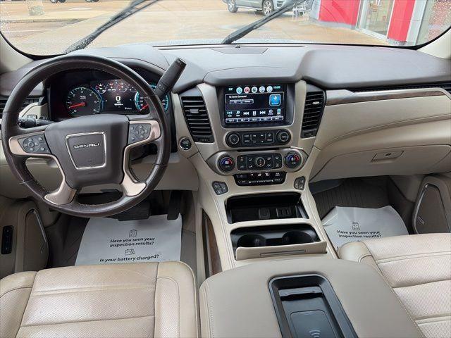 used 2019 GMC Yukon car, priced at $33,600