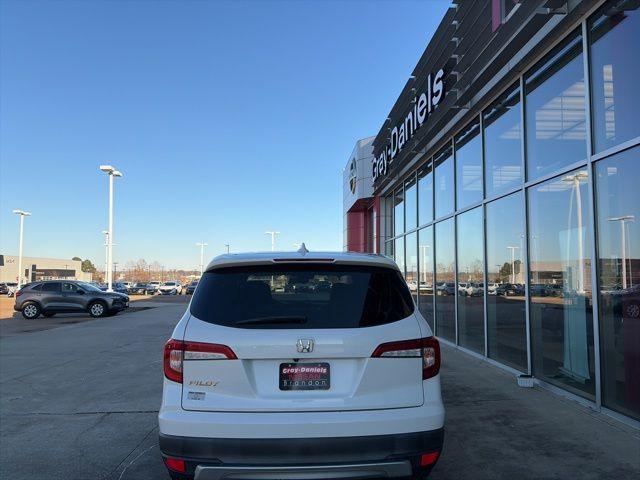 used 2021 Honda Pilot car, priced at $21,400