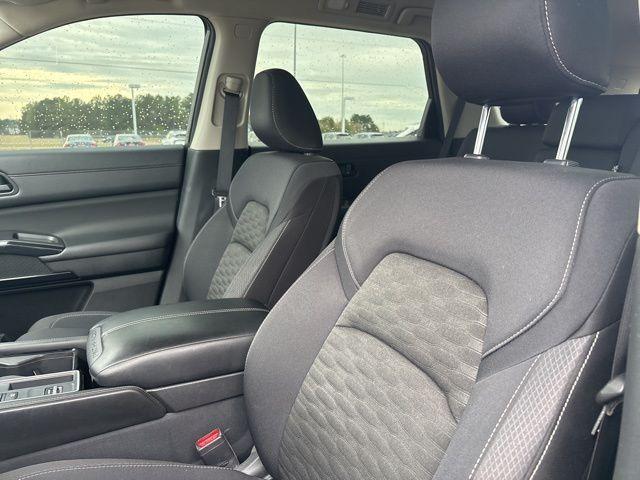 used 2024 Nissan Pathfinder car, priced at $26,300