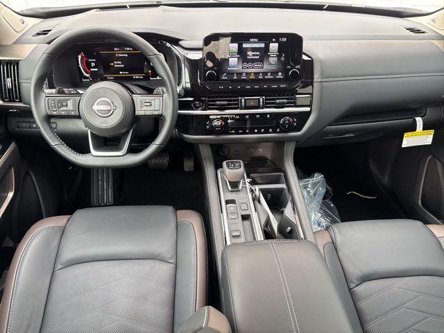 new 2025 Nissan Pathfinder car, priced at $45,660