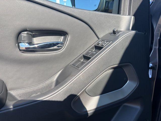 new 2026 Nissan Frontier car, priced at $40,103