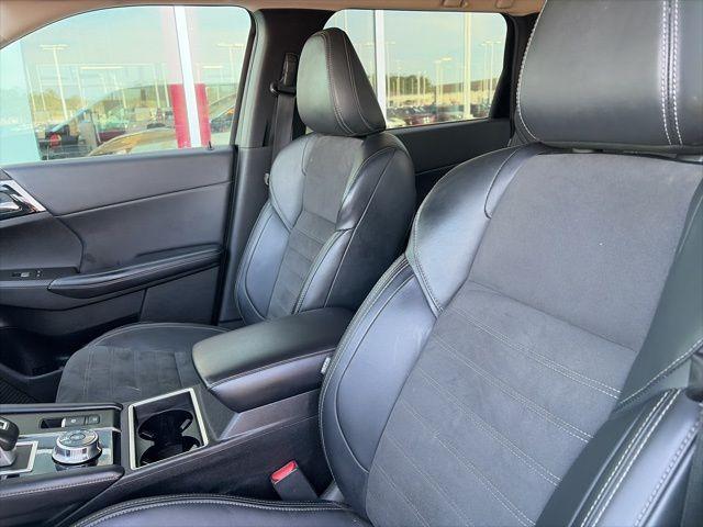 used 2024 Mitsubishi Outlander car, priced at $21,500