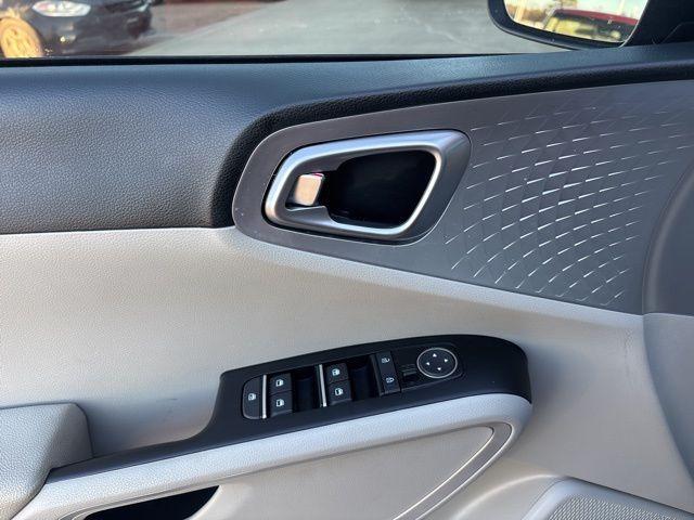 used 2024 Kia Soul car, priced at $17,100