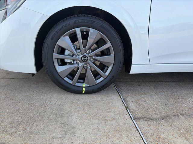 new 2026 Nissan Sentra car, priced at $28,663