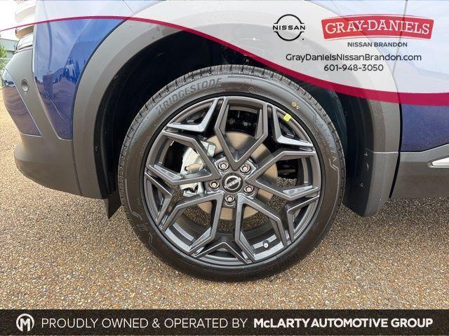 new 2025 Nissan Kicks car, priced at $26,500