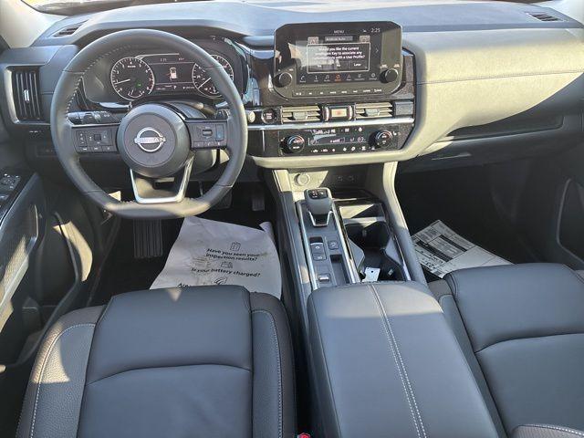 new 2025 Nissan Pathfinder car, priced at $36,418