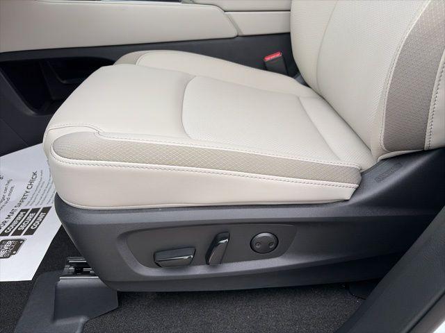 new 2026 Nissan Pathfinder car, priced at $44,107