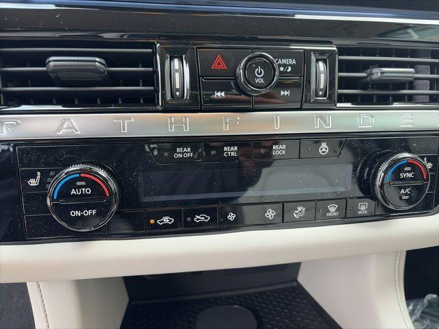 new 2026 Nissan Pathfinder car, priced at $40,521