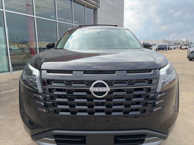 new 2026 Nissan Pathfinder car, priced at $40,521