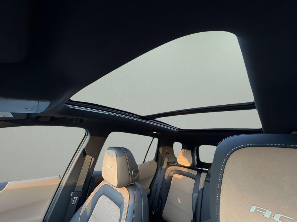 new 2026 Chevrolet Equinox car, priced at $40,855