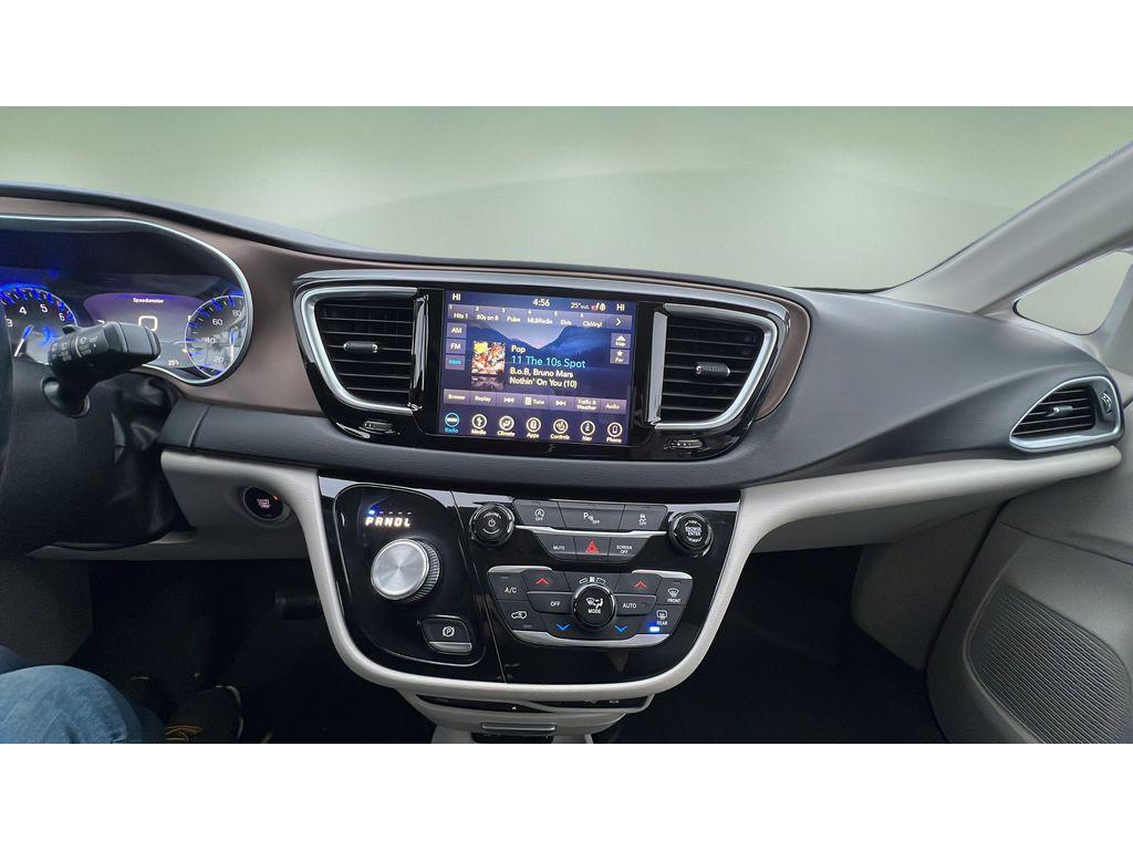 used 2018 Chrysler Pacifica car, priced at $10,995