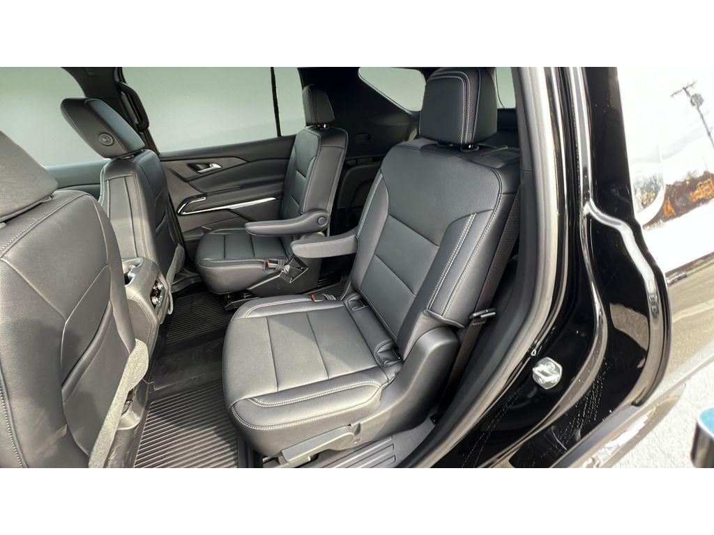 new 2026 Chevrolet Traverse car, priced at $46,939