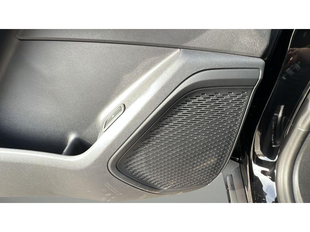 new 2026 Chevrolet Traverse car, priced at $46,939