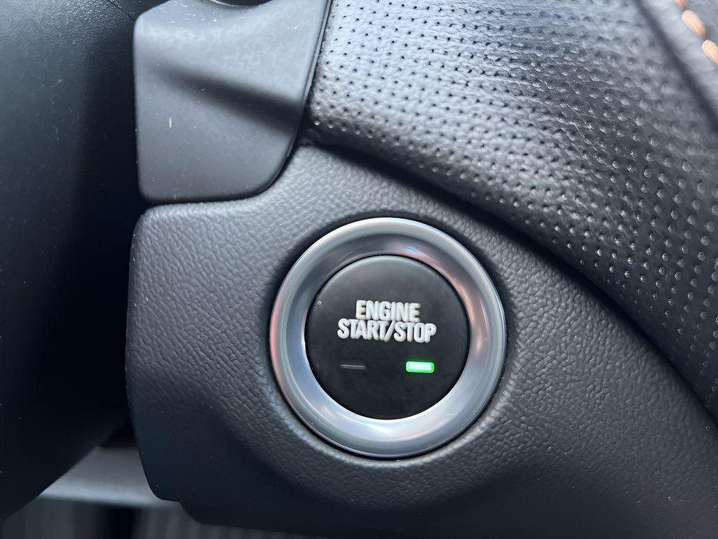 used 2023 Chevrolet Equinox car, priced at $25,995