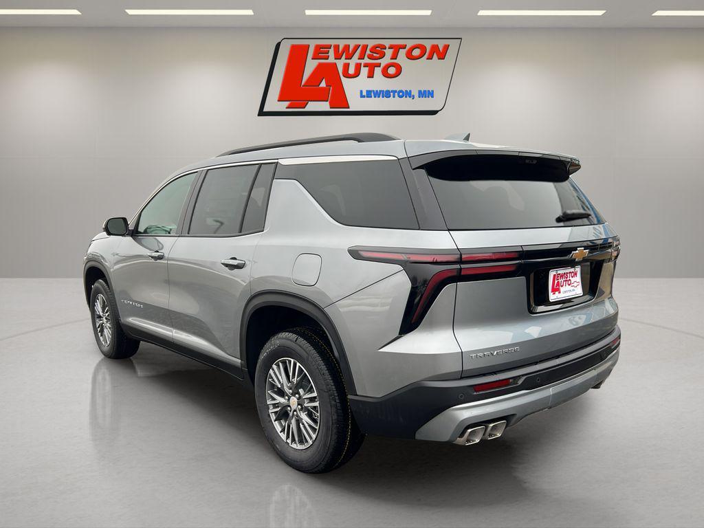 new 2026 Chevrolet Traverse car, priced at $43,920