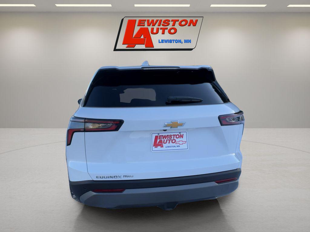 new 2026 Chevrolet Equinox car, priced at $34,095