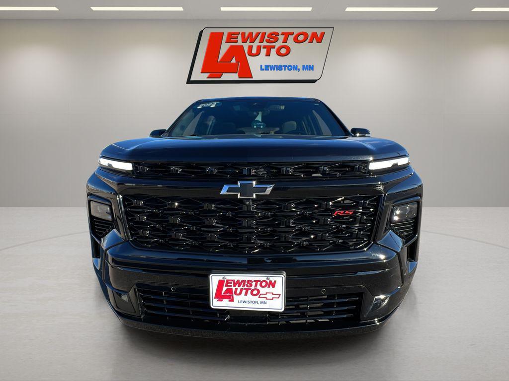 used 2024 Chevrolet Traverse car, priced at $45,995