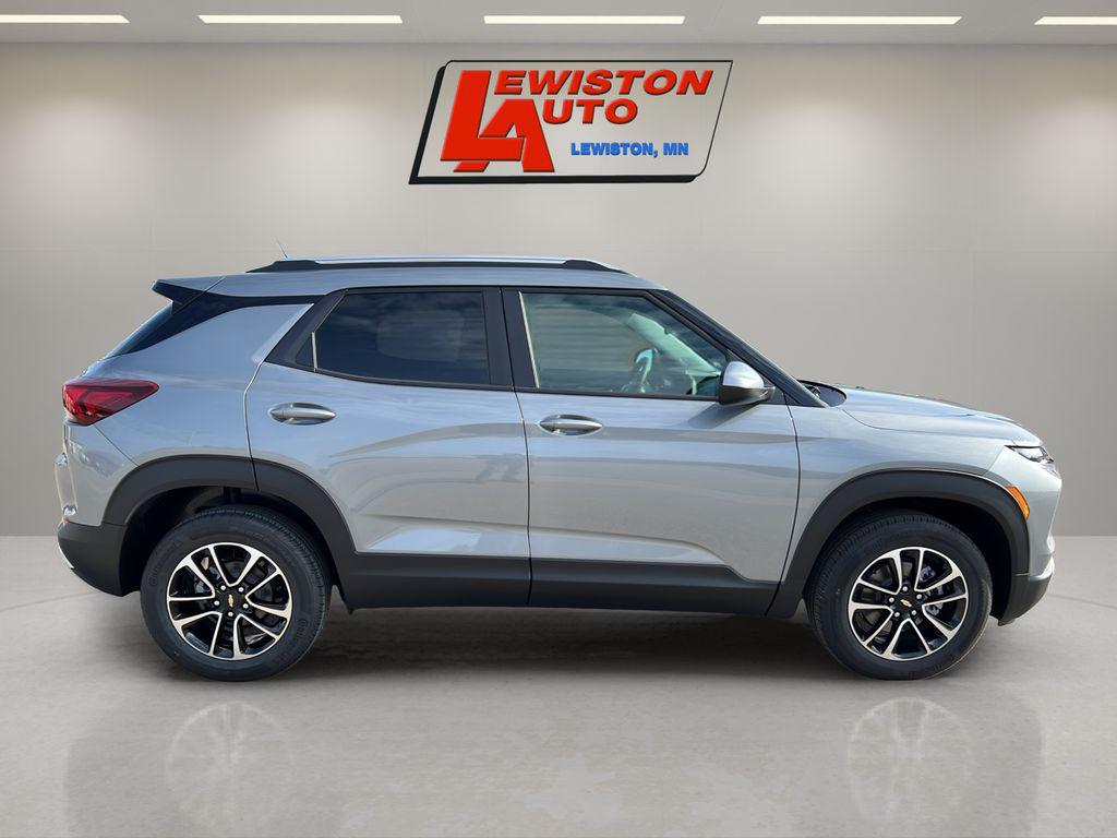 new 2026 Chevrolet TrailBlazer car, priced at $28,960