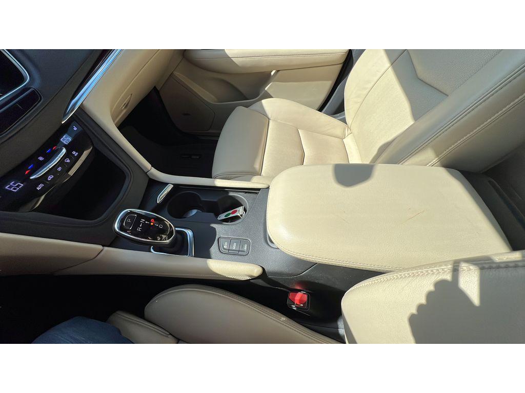 used 2017 Cadillac XT5 car, priced at $16,170