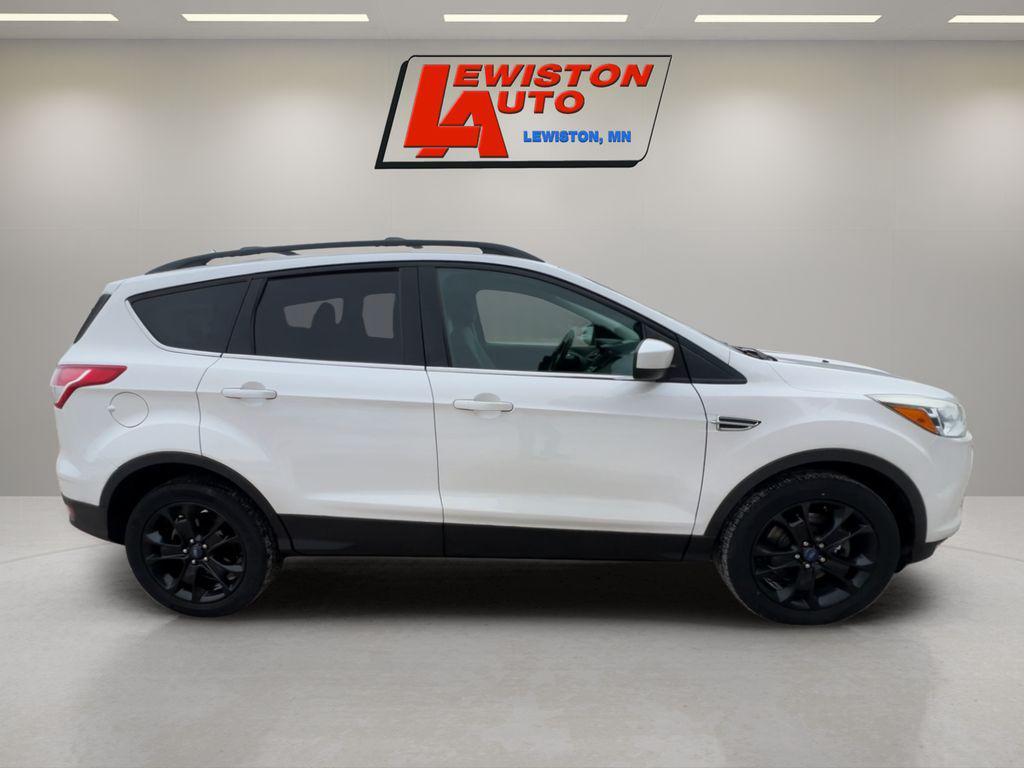 used 2013 Ford Escape car, priced at $5,995