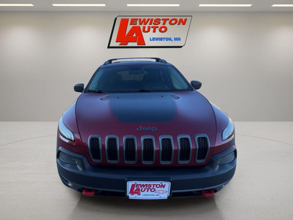 used 2015 Jeep Cherokee car, priced at $5,995