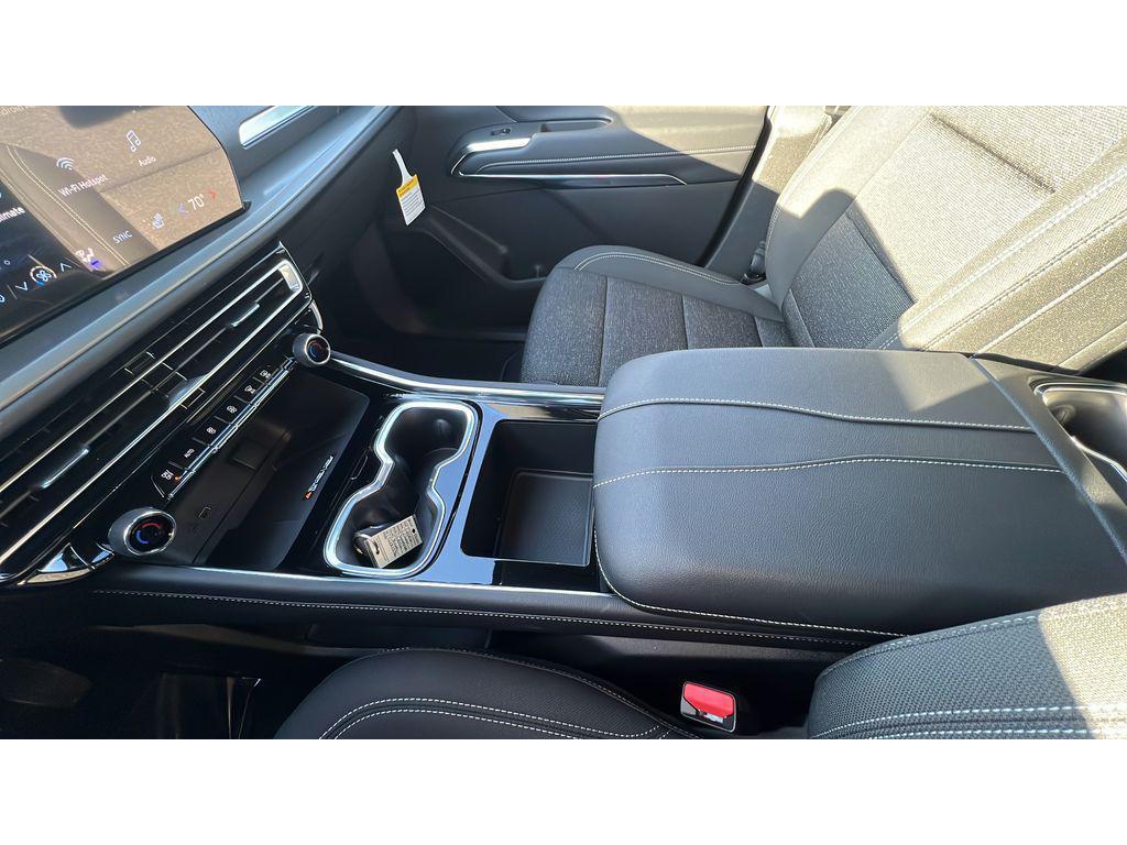 new 2026 Chevrolet Traverse car, priced at $43,795