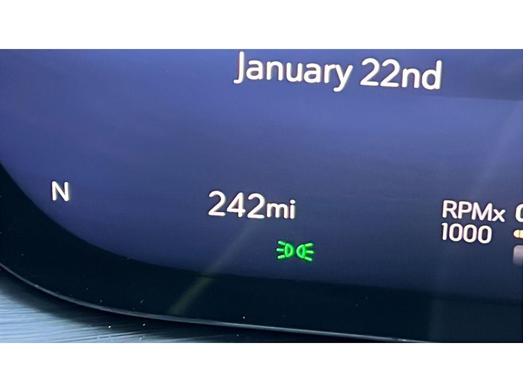 used 2024 Buick Envision car, priced at $39,995