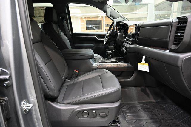 new 2026 GMC Sierra 1500 car, priced at $56,440