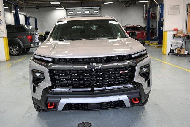 new 2026 Chevrolet Traverse car, priced at $53,555