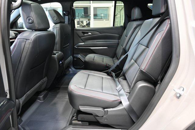 new 2026 Chevrolet Traverse car, priced at $53,555