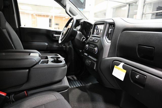 new 2026 Chevrolet Silverado 1500 car, priced at $43,675