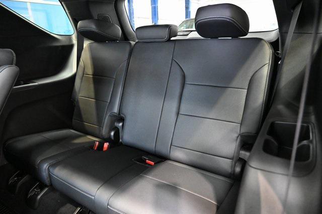 new 2026 Chevrolet Traverse car, priced at $44,340