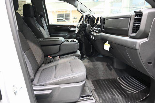 new 2026 GMC Sierra 1500 car, priced at $45,395