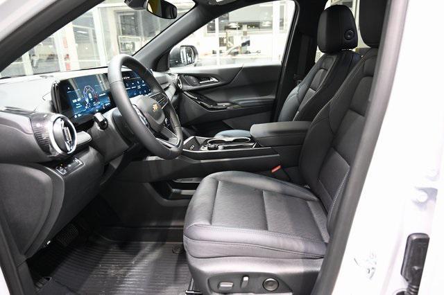 new 2026 Chevrolet Equinox car, priced at $31,295