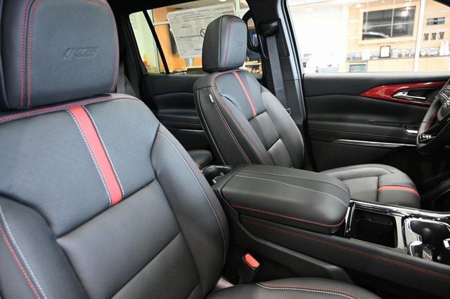 new 2026 Chevrolet Traverse car, priced at $54,720