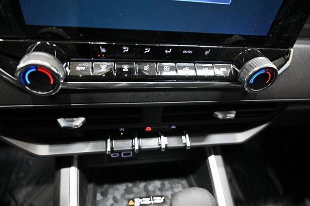 new 2026 Chevrolet Colorado car, priced at $43,995