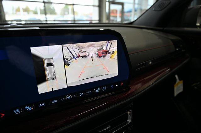 new 2026 Chevrolet Traverse car, priced at $54,220